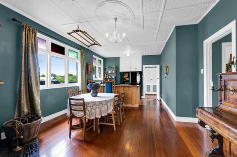 Photo of property in 15 Lear Street, Stratford, 4332