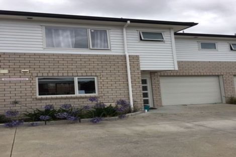 Photo of property in 1u2 June Place, Hamilton East, Hamilton, 3216