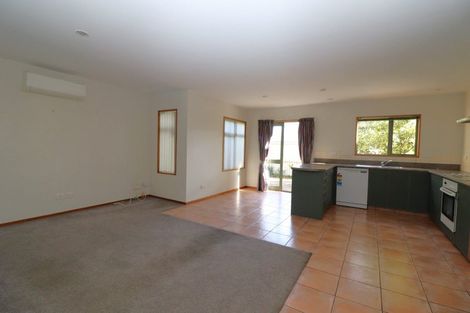 Photo of property in 15 Brockworth Place, Riccarton, Christchurch, 8011
