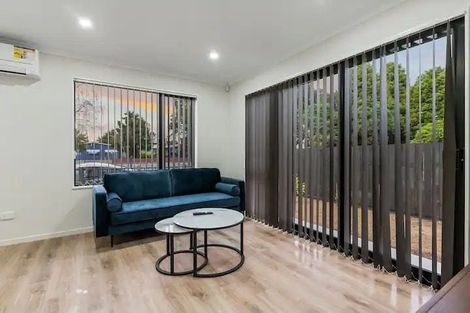Photo of property in 18a Jupiter Street, Rosehill, Papakura, 2113