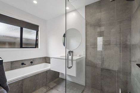 Photo of property in 25a Hereford Street, West End, Palmerston North, 4410