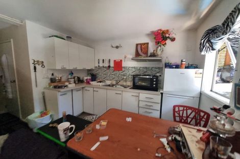 Photo of property in 1-7 Sheridan Terrace, Johnsonville, Wellington, 6037