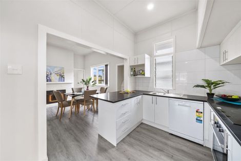 Photo of property in 15 Princes Street, Pukekohe, 2120