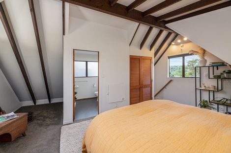 Photo of property in 172 Huia Road, Titirangi, Auckland, 0604