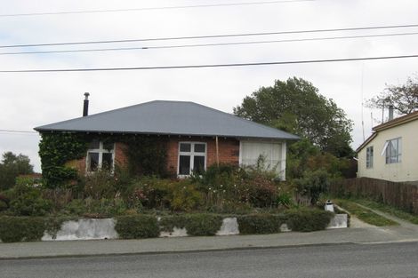 Photo of property in 35 Buchanan Street, Parkside, Timaru, 7910