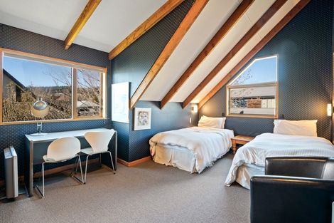 Photo of property in 127 Hunter Crescent, Wanaka, 9305