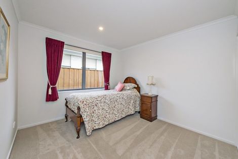 Photo of property in 39 Chandler Way, Rolleston, 7615