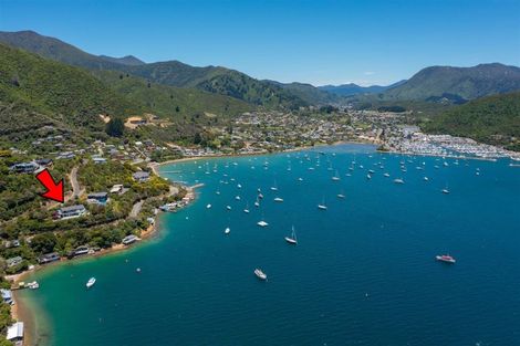 Photo of property in 2 Marina View, Waikawa, Picton, 7281