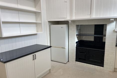 Photo of property in 9 Grass Street, Oriental Bay, Wellington, 6011