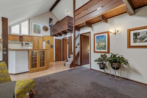 Photo of property in 9 Hinewa Road, Otumoetai, Tauranga, 3110