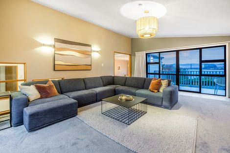 Photo of property in 45 Mana View Road, Paremata, Porirua, 5026