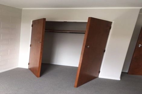 Photo of property in 24a Fitzpatrick Street, Newlands, Wellington, 6037