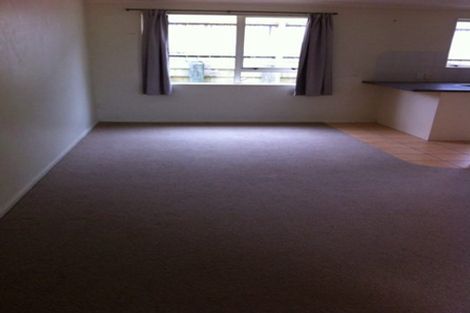 Photo of property in 11 Mt Lebanon Crescent, The Gardens, Auckland, 2105