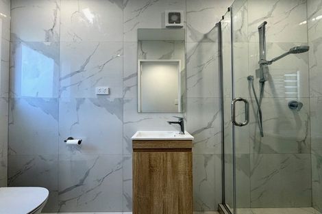 Photo of property in 523f Pakuranga Road, Howick, Auckland, 2010