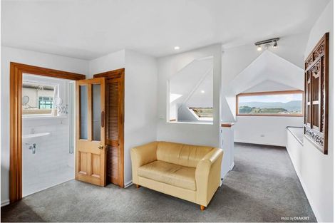 Photo of property in 62f1 Roseneath Terrace, Roseneath, Wellington, 6011