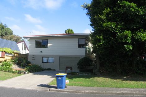 Photo of property in 1/37 Weldene Avenue, Glenfield, Auckland, 0629