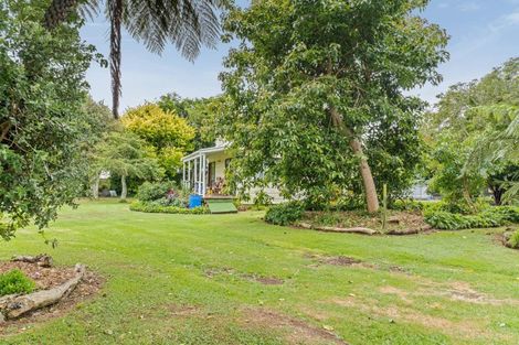 Photo of property in 15 Fox Street, Okato, 4335