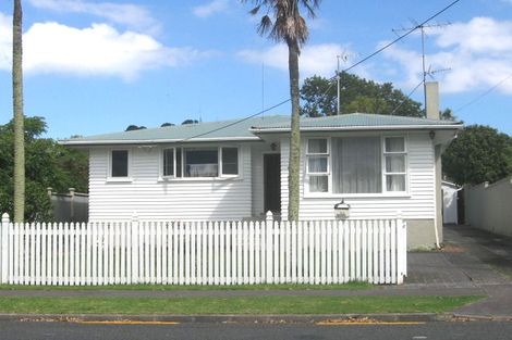 Photo of property in 13 Mozeley Avenue, Devonport, Auckland, 0624