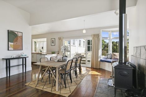 Photo of property in 8 Thorby Street, Northland, Wellington, 6012