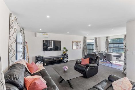 Photo of property in 14 Lewis Crescent, Rolleston, 7614