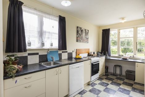 Photo of property in 73 Rangiora Avenue, Roslyn, Palmerston North, 4414
