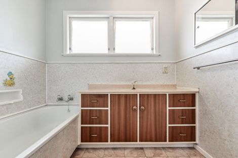 Photo of property in 5 Pelorus Street, Glenview, Hamilton, 3206