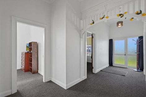 Photo of property in 21 Taruna Place, Havelock North, 4130