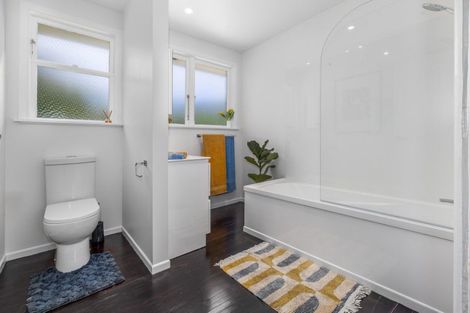 Photo of property in 20 Mahinawa Street, Takapuwahia, Porirua, 5022