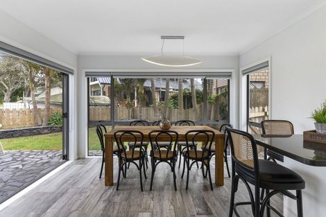 Photo of property in 17e Pakuranga Road, Pakuranga, Auckland, 2010