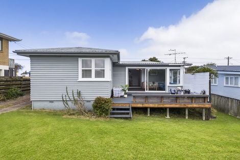 Photo of property in 798 Whangaparaoa Road, Manly, Whangaparaoa, 0930