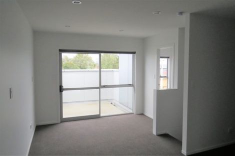 Photo of property in 100u4 Knighton Road, Hillcrest, Hamilton, 3216