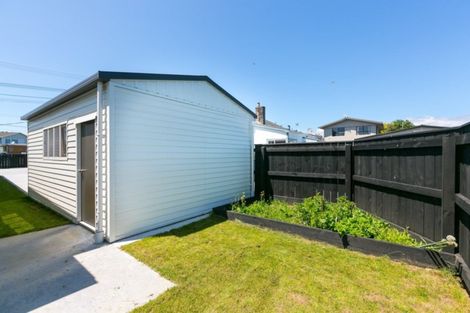 Photo of property in 160 Tukapa Street, Westown, New Plymouth, 4310