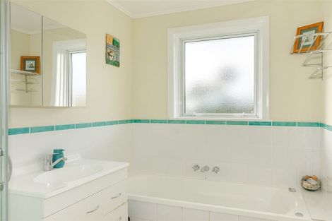 Photo of property in 181a Queen Street, Westport, 7825