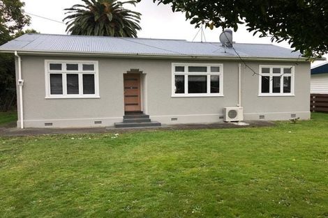 Photo of property in 32 Grey Street, Marton, 4710