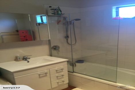 Photo of property in 27 Wades Avenue, Saint Martins, Christchurch, 8022