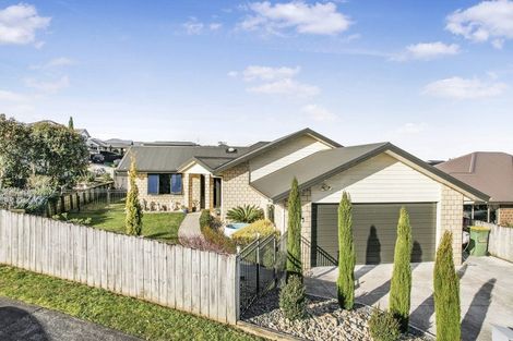 Photo of property in 12 Evergreen Rise, Grandview Heights, Hamilton, 3200