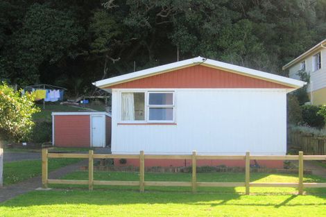 Photo of property in 10 Wai-iti Terrace, Whitianga, 3510