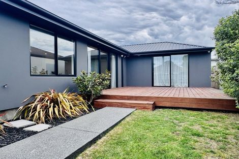 Photo of property in 97 Mcfaddens Road, St Albans, Christchurch, 8052