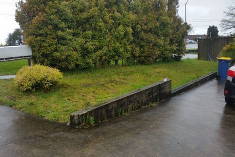 Photo of property in 940 East Coast Road, Northcross, Auckland, 0630