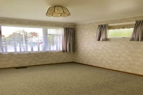 Photo of property in 182 Cambridge Street, Levin, 5510