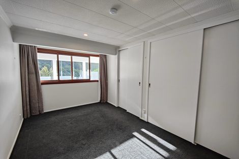 Photo of property in 183 South Karori Road, Karori, Wellington, 6012