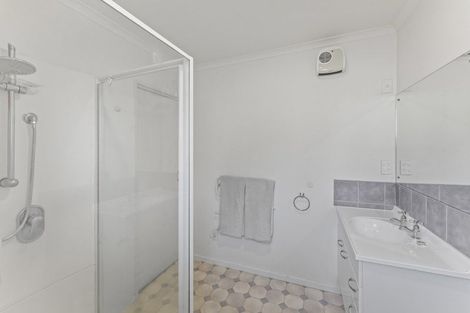 Photo of property in 10 Whiting Drive, Wakefield, 7025