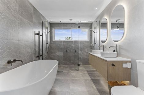 Photo of property in 39a Aramoana Avenue, Devonport, Auckland, 0624