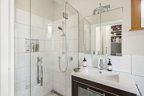 Photo of property in 7 Tangahoe Street, Paekakariki, 5034