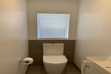 Photo of property in 2/3 Stratford Avenue, Milford, Auckland, 0620