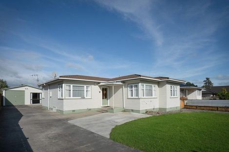 Photo of property in 6 Belvedere Crescent, Takaro, Palmerston North, 4412