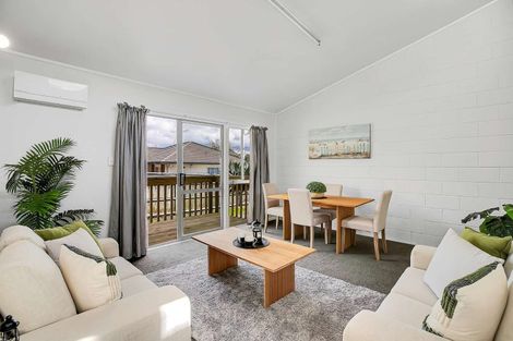Photo of property in 2/33 Grassways Avenue, Pakuranga, Auckland, 2010