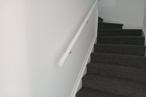 Photo of property in 216b Lake Road, Northcote, Auckland, 0627