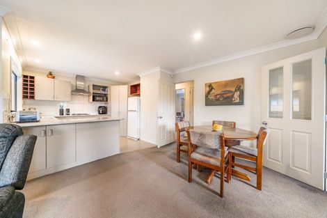 Photo of property in 13 Talbot Grove, Trentham, Upper Hutt, 5018