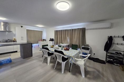 Photo of property in 1/62 Cambridge Terrace, Papatoetoe, Auckland, 2025